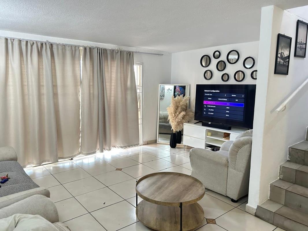 2 Bedroom Apartment in Highlands North