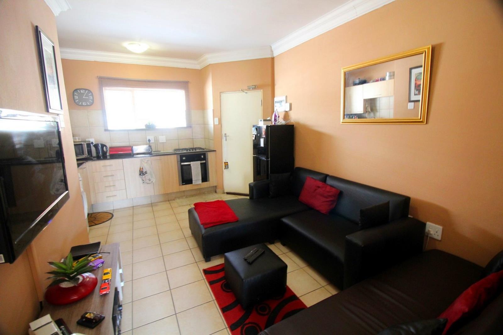1 Bedroom Apartment in Buccleuch
