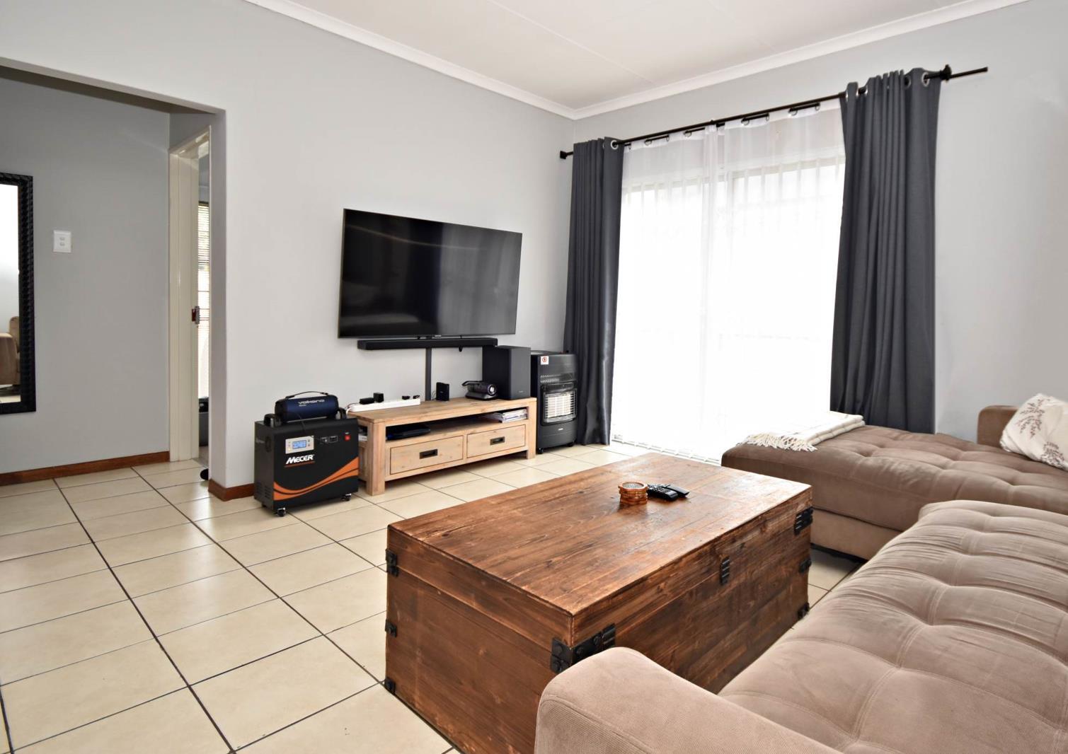 2 Bedroom Apartment in Ferndale
