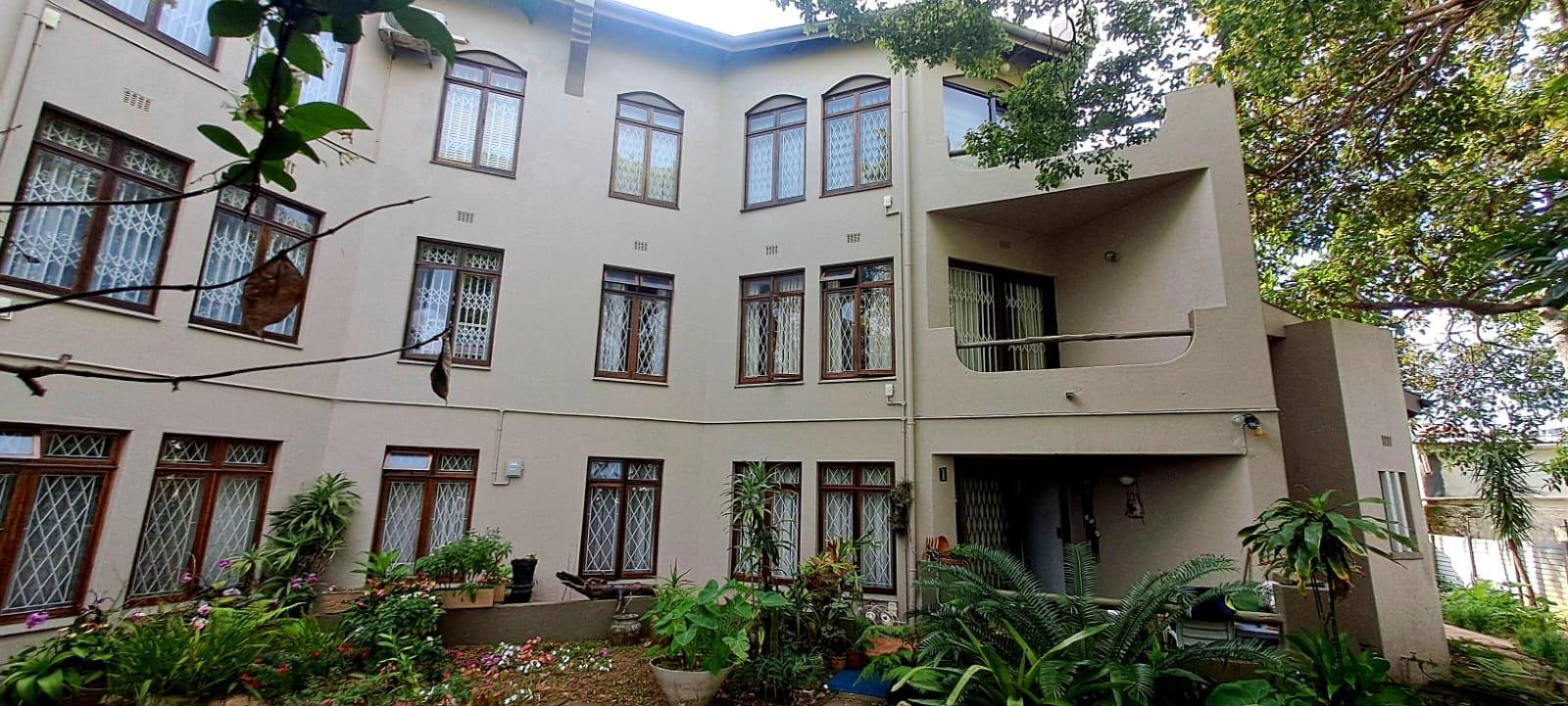 2 Bedroom Apartment in Manaba