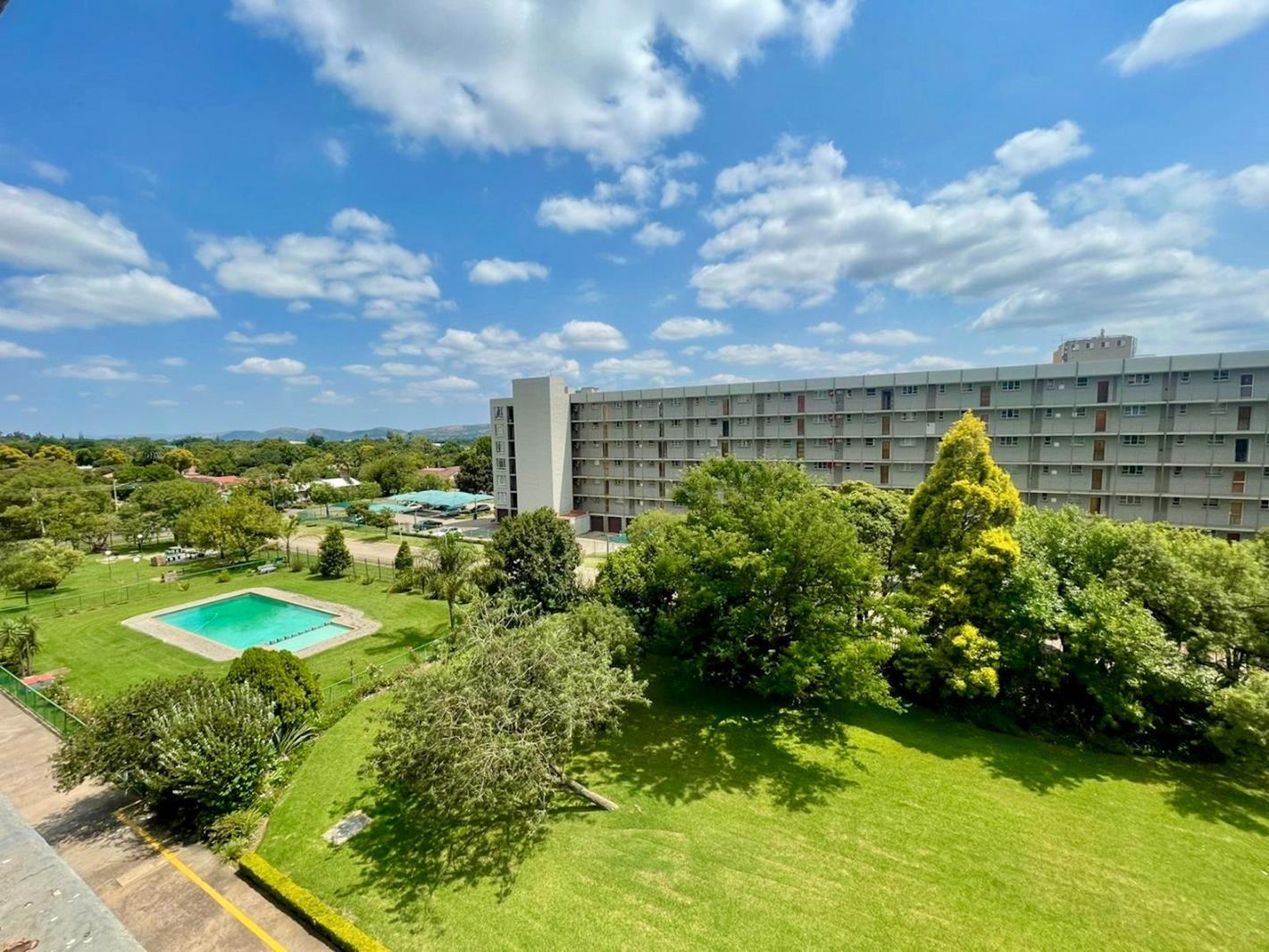 3 Bedroom Apartment in Queenswood