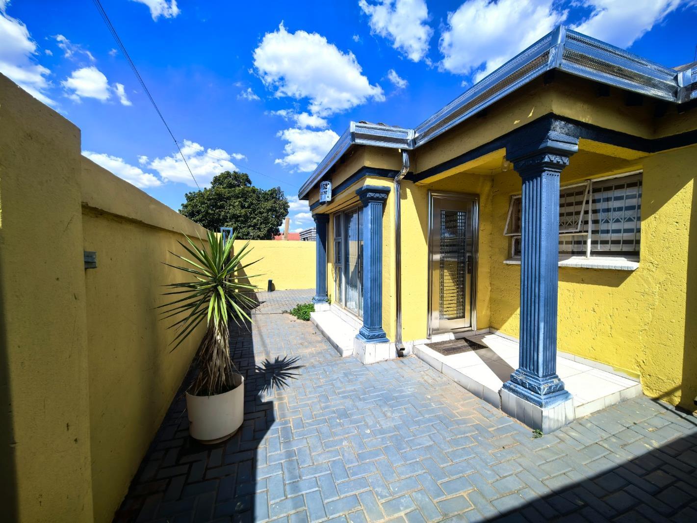 3 Bedroom House in Protea Glen