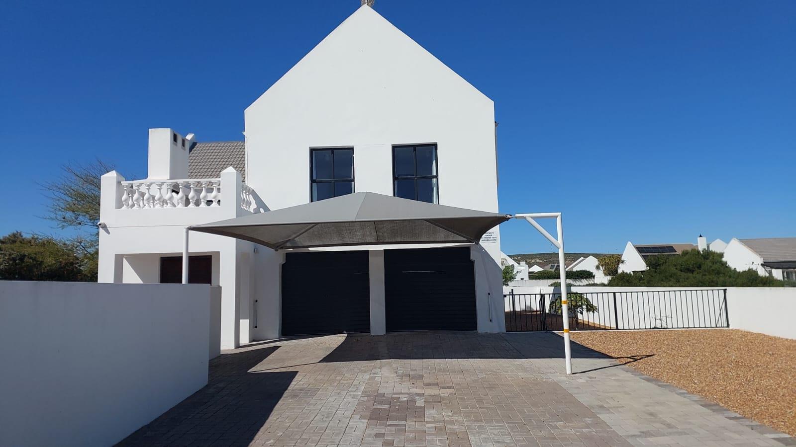 5 Bedroom House in Britannia Bay
