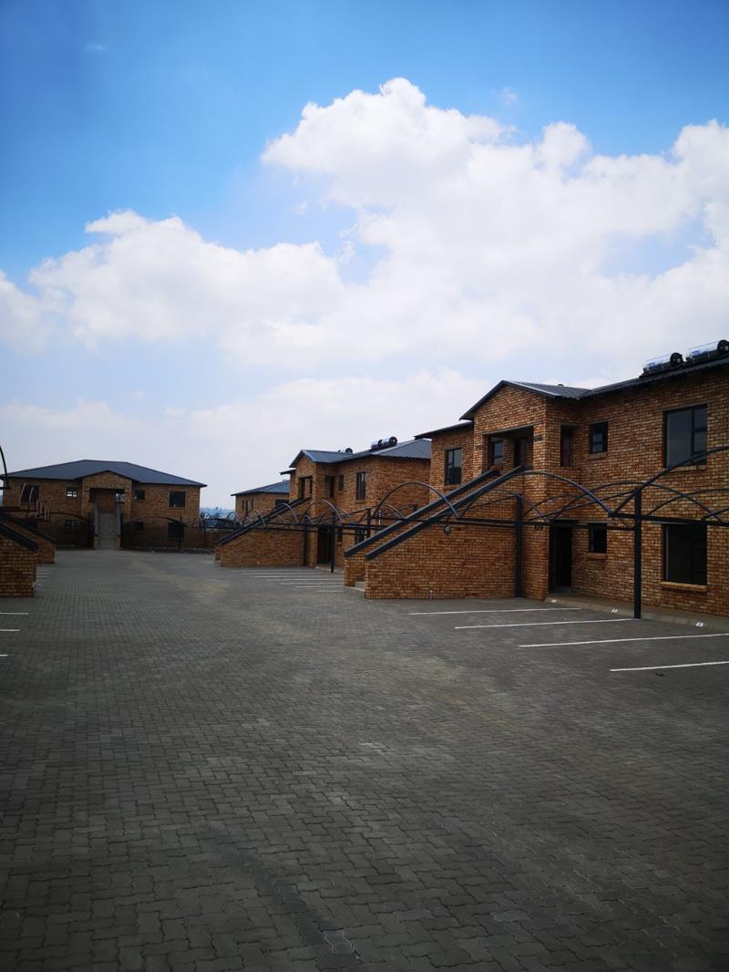 2 Bedroom Townhouse in Alberton