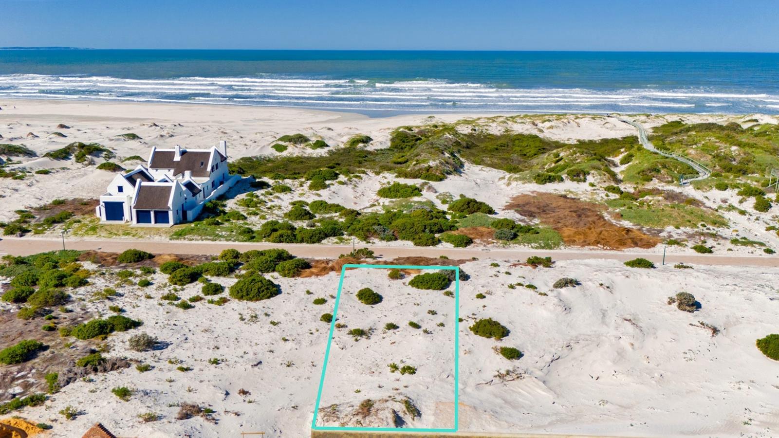 2 Bedroom House in Struisbaai