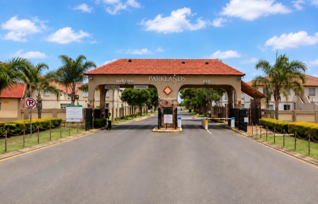 3 Bedroom Apartment in Parkrand