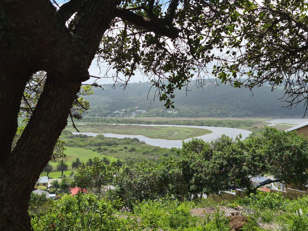 1 075 m² Land available in Great Brak River