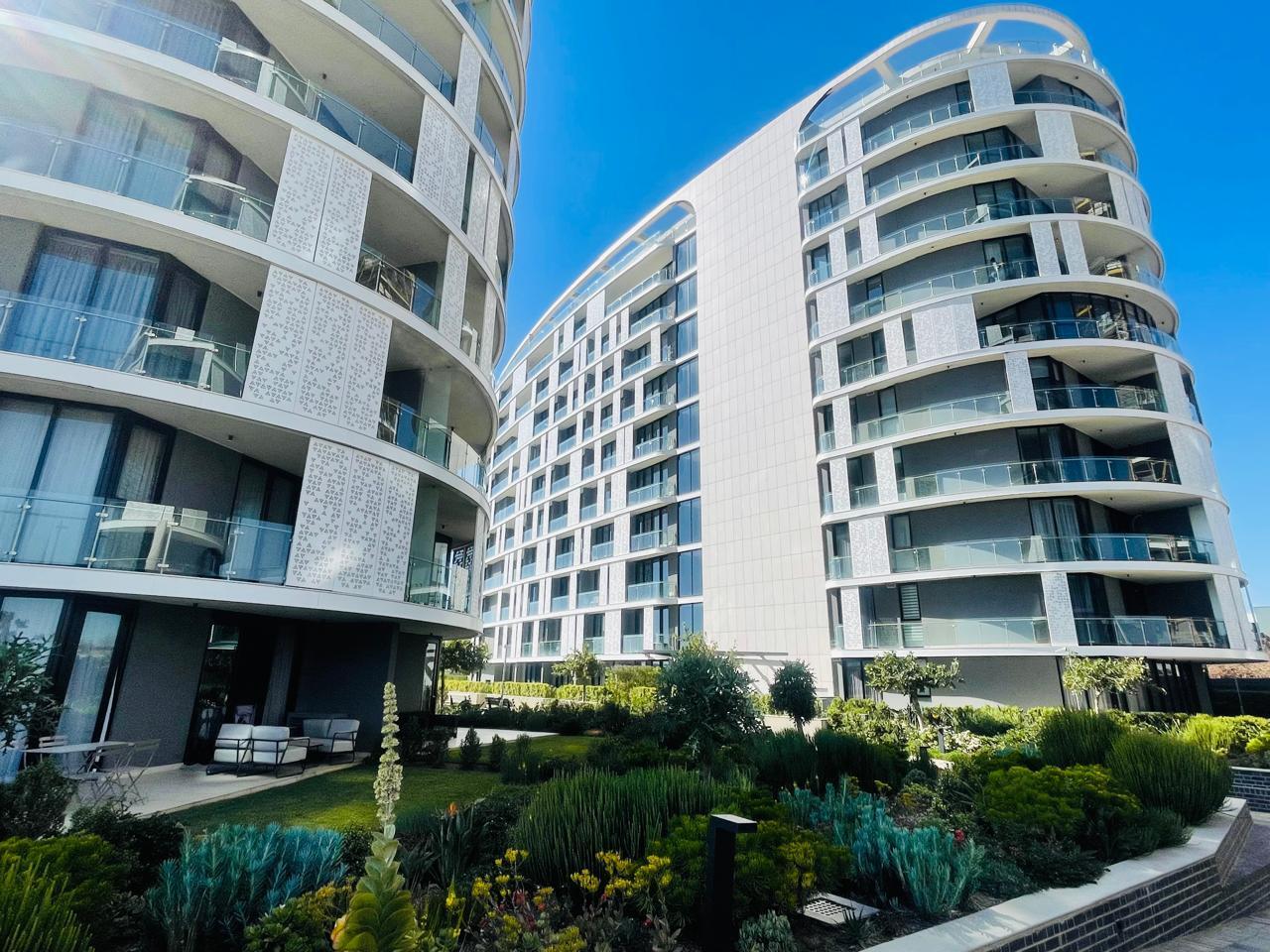 2 Bedroom Apartment in Waterfall Estate