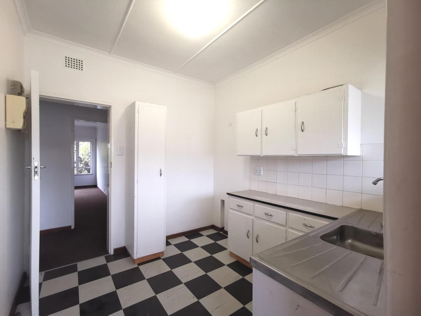 2 Bedroom Apartment in Worcester and surrounds