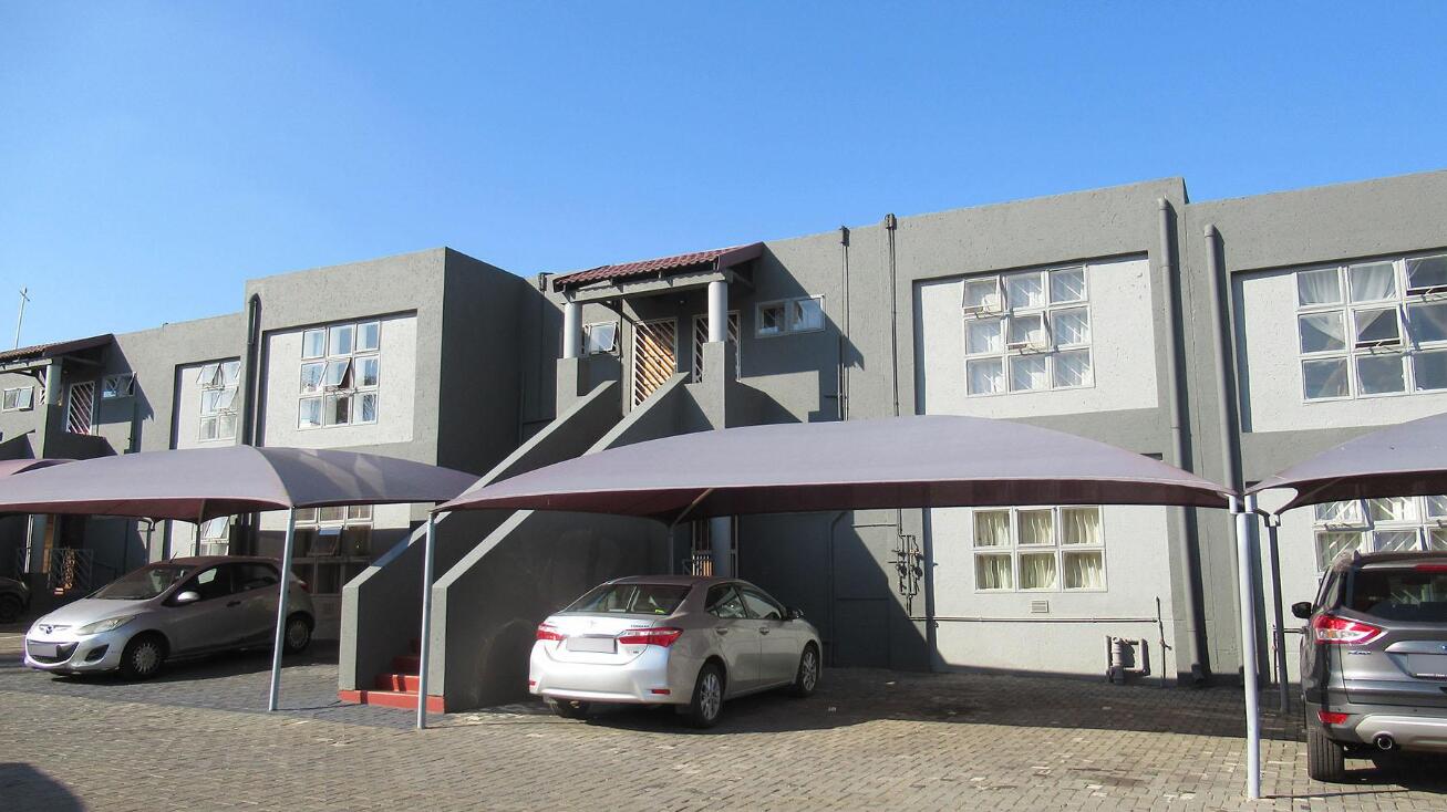 2 Bedroom Townhouse in Mulbarton