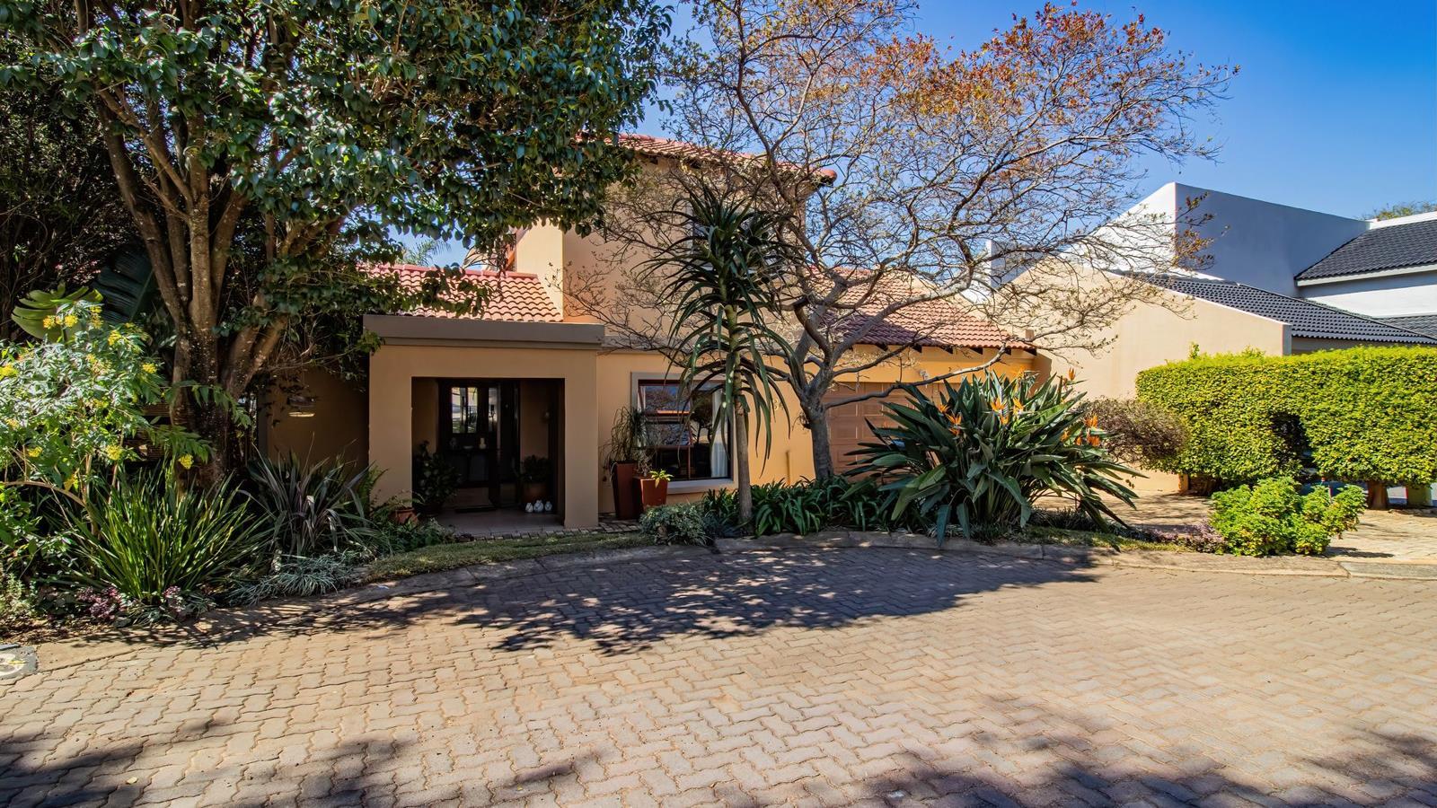 3 Bedroom House in Featherbrooke Estate