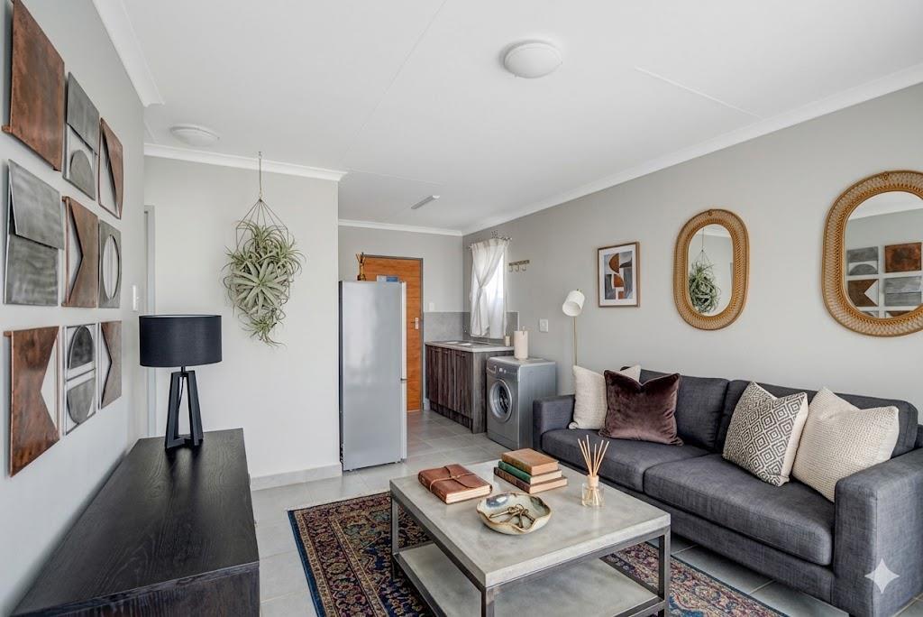 2 Bedroom House in Palm Ridge