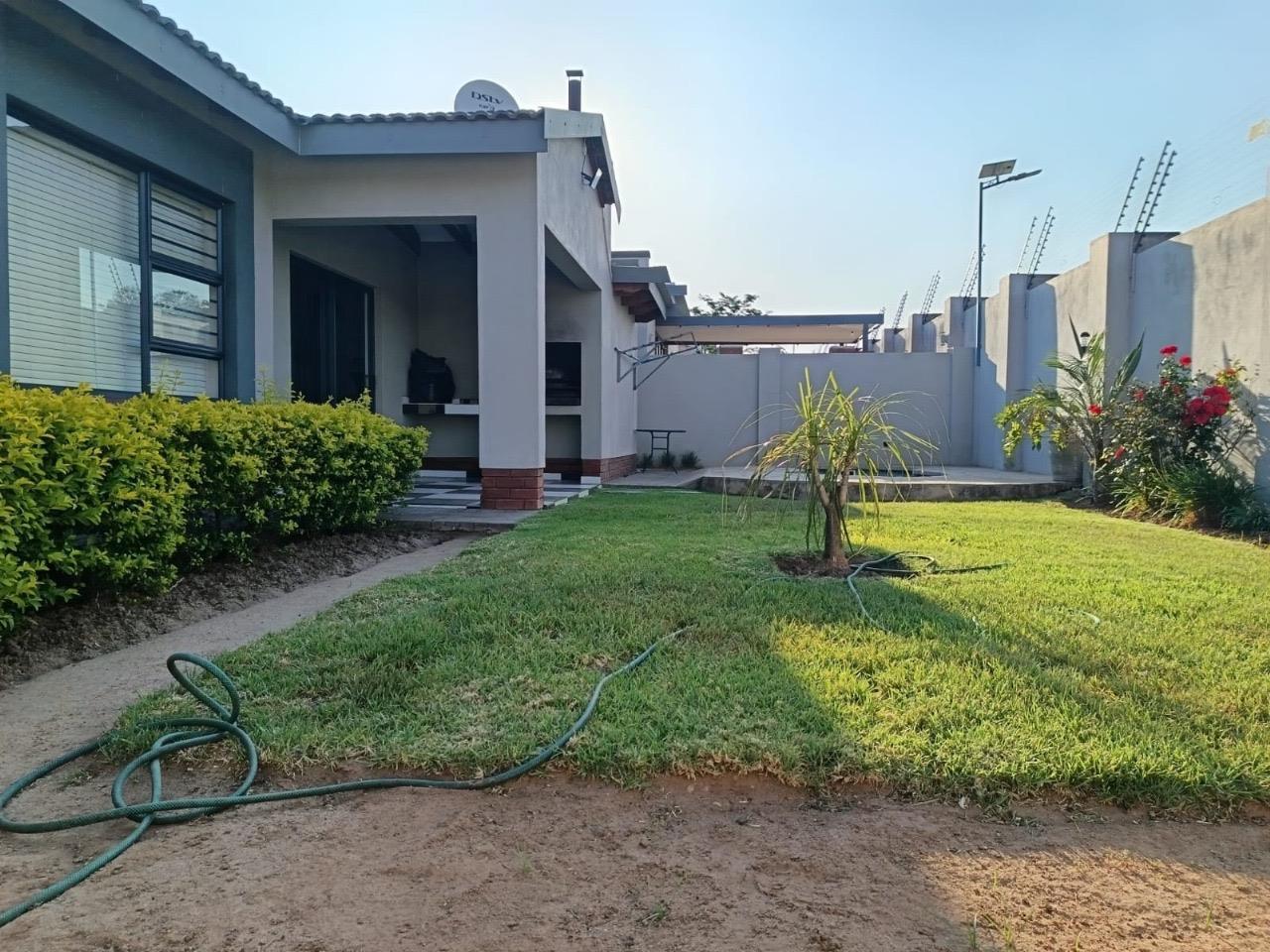 3 Bedroom Townhouse in Rustenburg Central