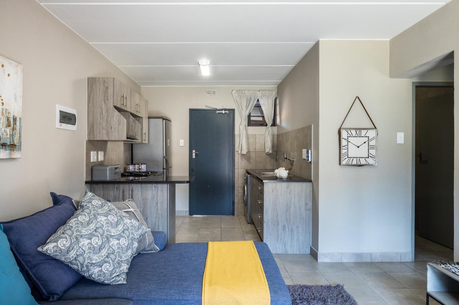 2 Bedroom Apartment in Constantia Park