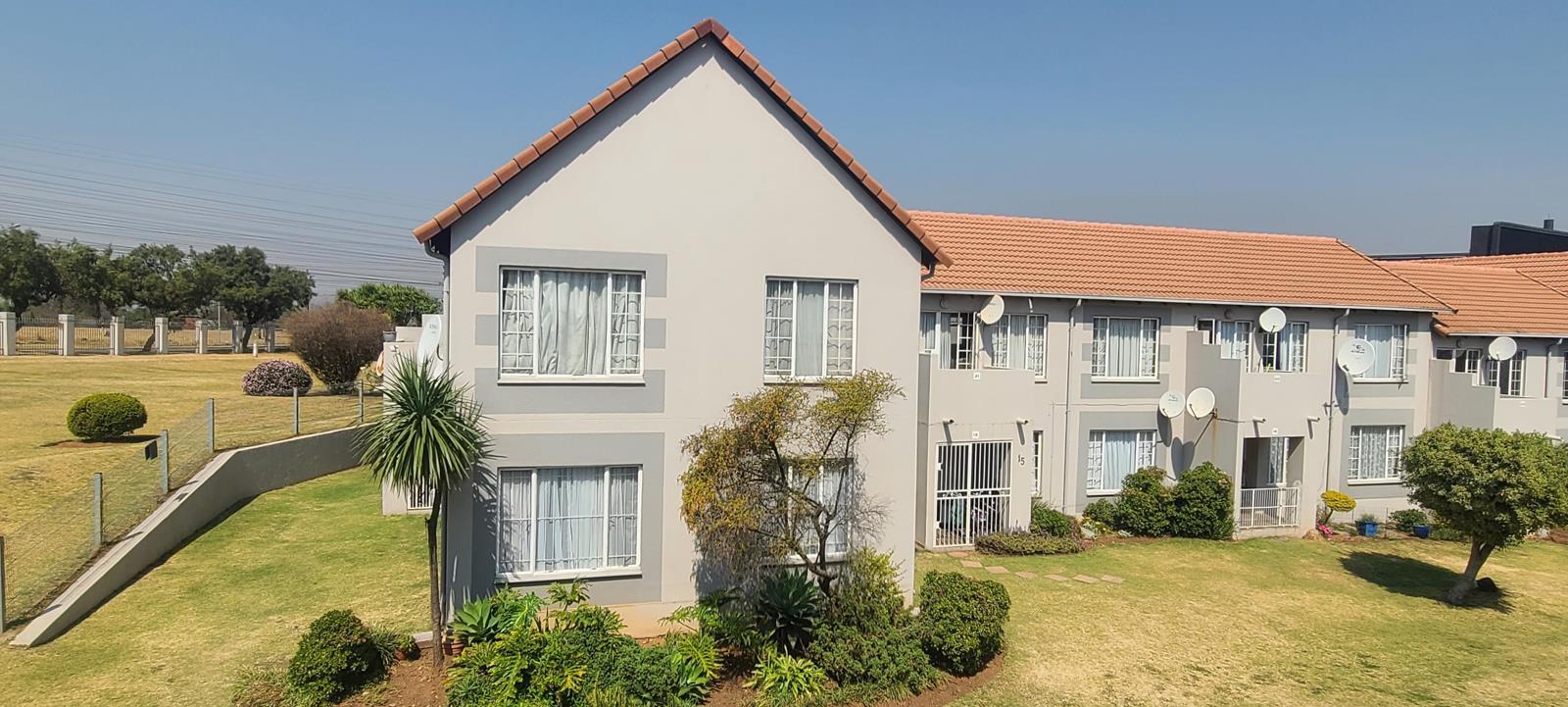 2 Bedroom House in Edenglen