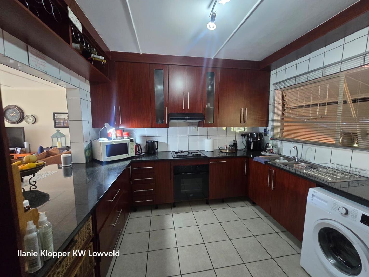 2 Bedroom House in White River Central