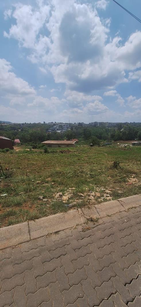 300 m² Land available in Ruimsig