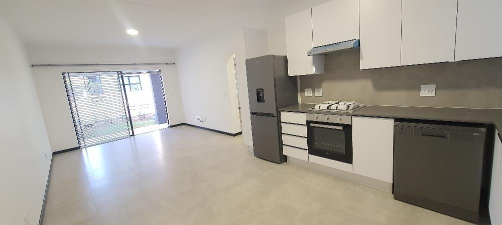 2 Bedroom Apartment in Fourways