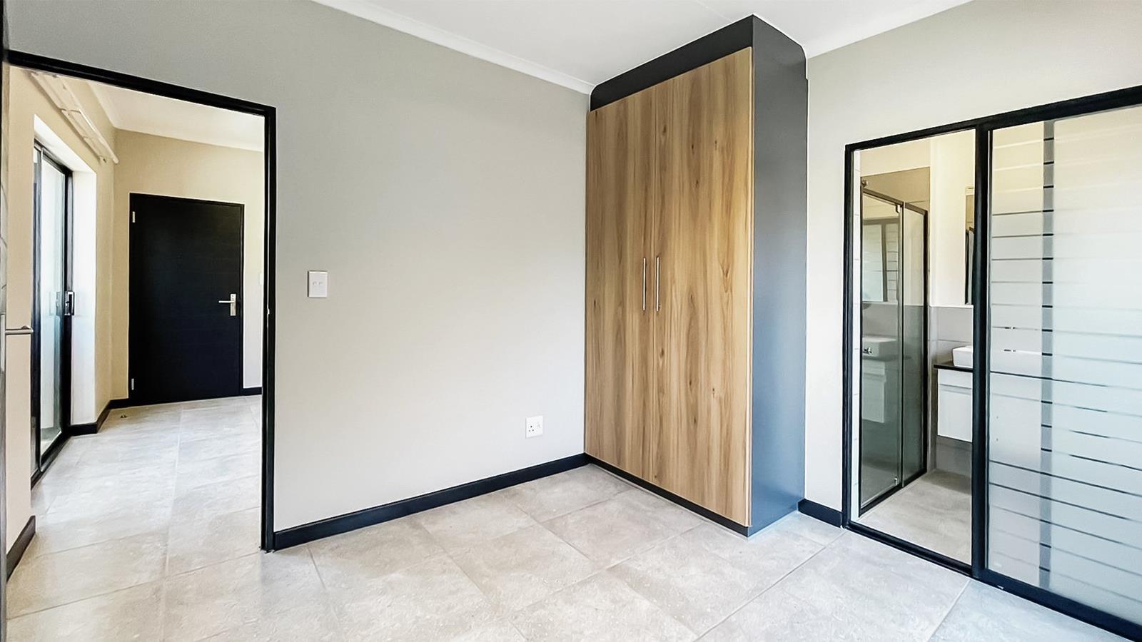 1 Bedroom Apartment in Helderfontein Estate
