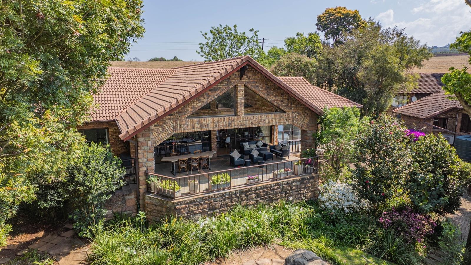 4 Bedroom House in White River Country Estate