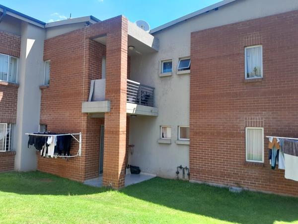2 Bedroom Apartment in Esther Park
