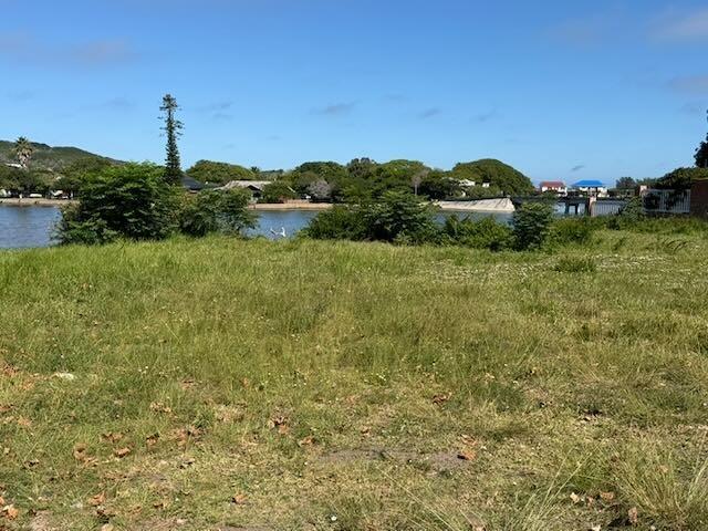 648 m² Land available in Great Brak River