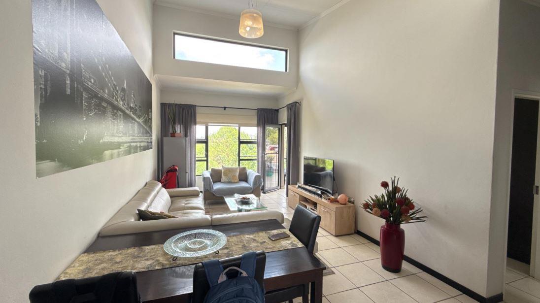 2 Bedroom Apartment in Oakdene