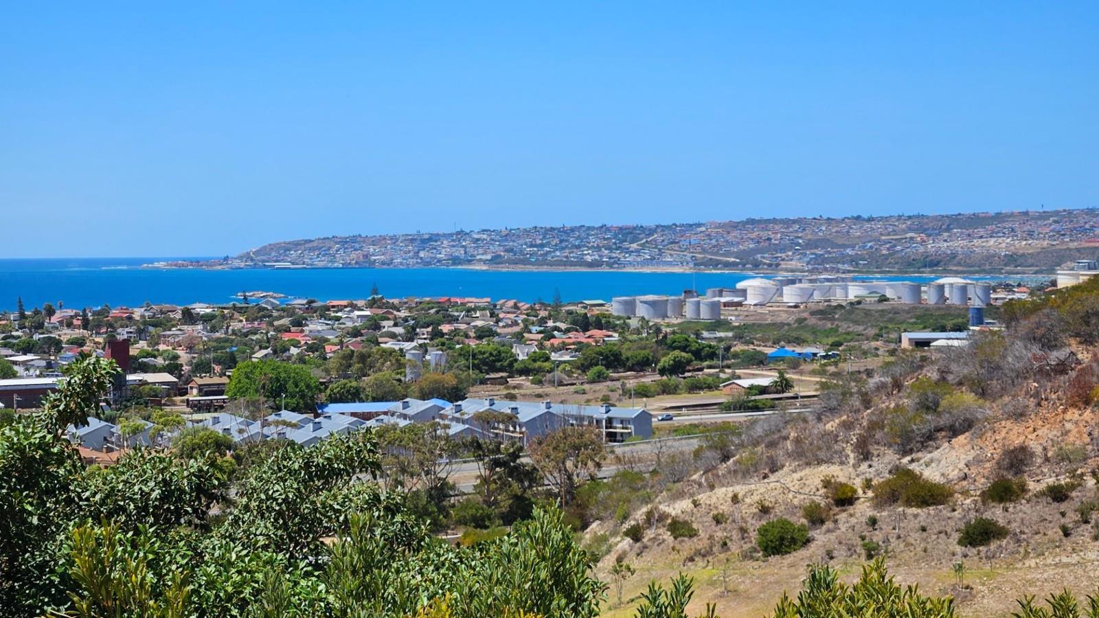 805 m² Land available in Menkenkop