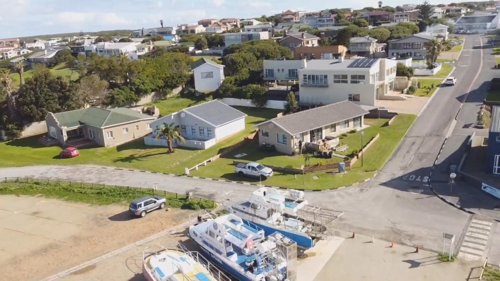 3 Bedroom House in Kleinbaai