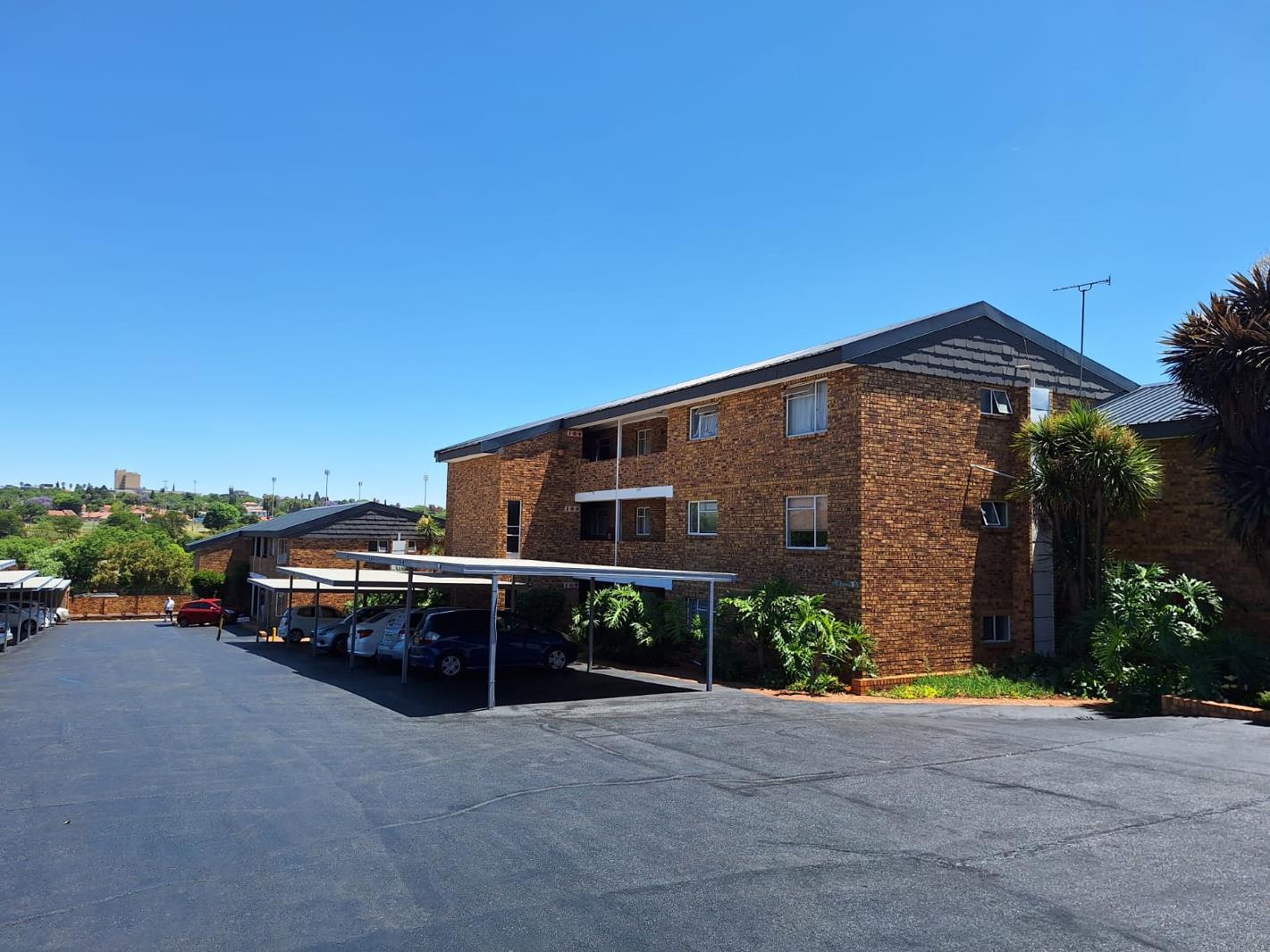 2 Bedroom Duplex in Eastleigh