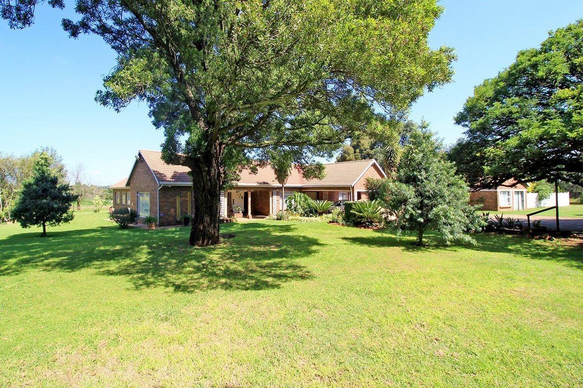 1.7 ha Land available in Fairleads