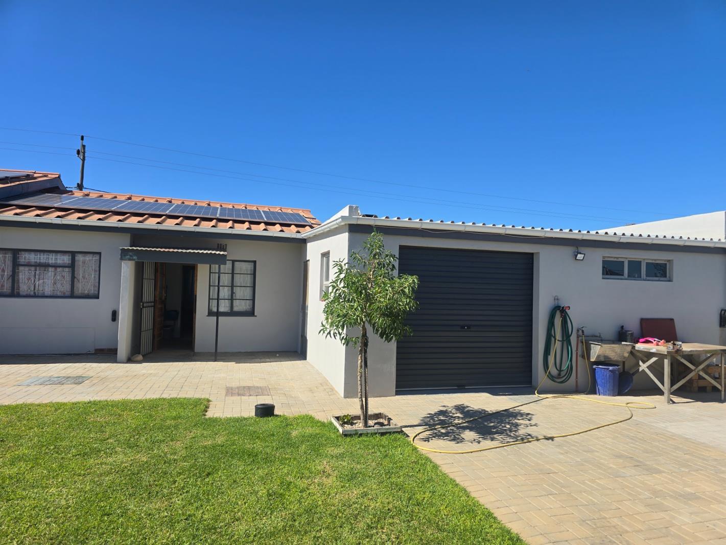 3 Bedroom House in Citrusdal