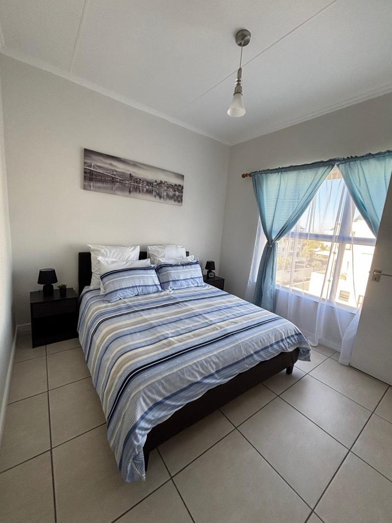 1 Bedroom Apartment in Table View