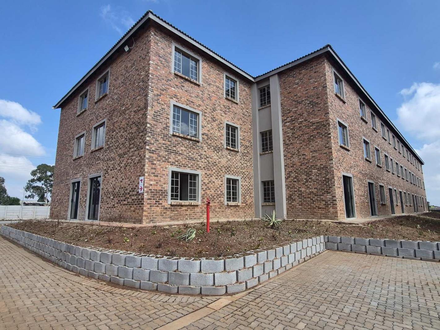 2 Bedroom Apartment in Daggafontein