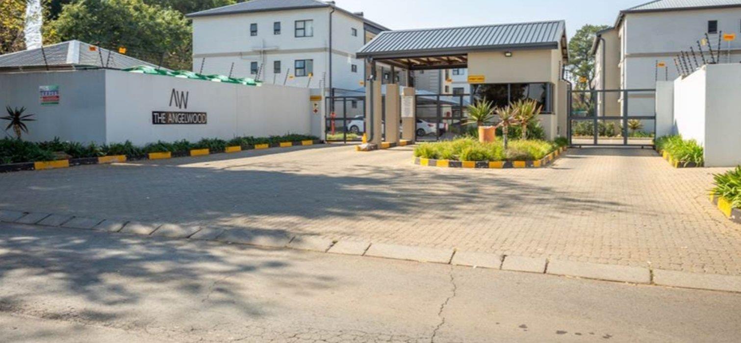 2 Bedroom Apartment in Brentwood Park