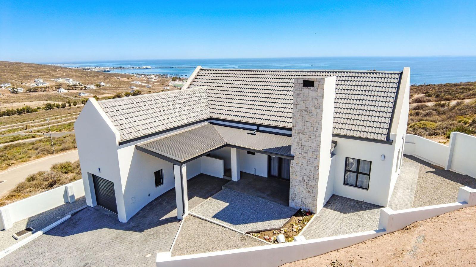 3 Bedroom House in Steenbergs Cove