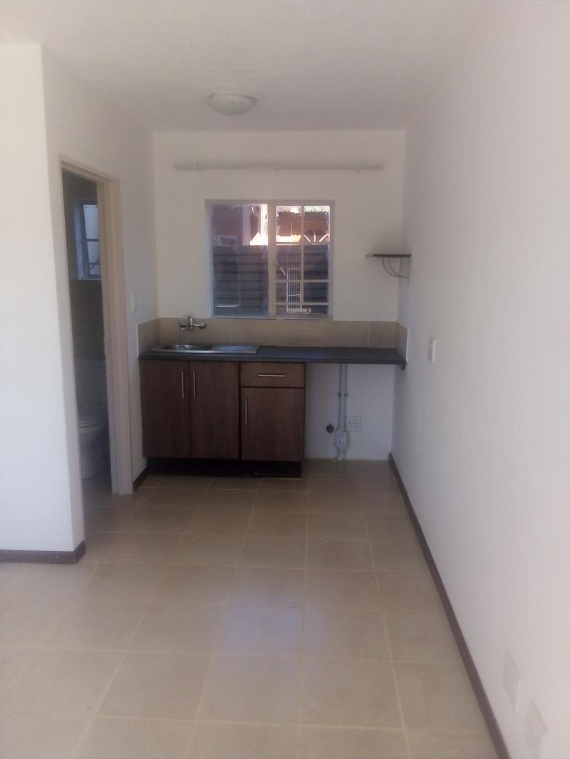 Studio apartment in Mayville