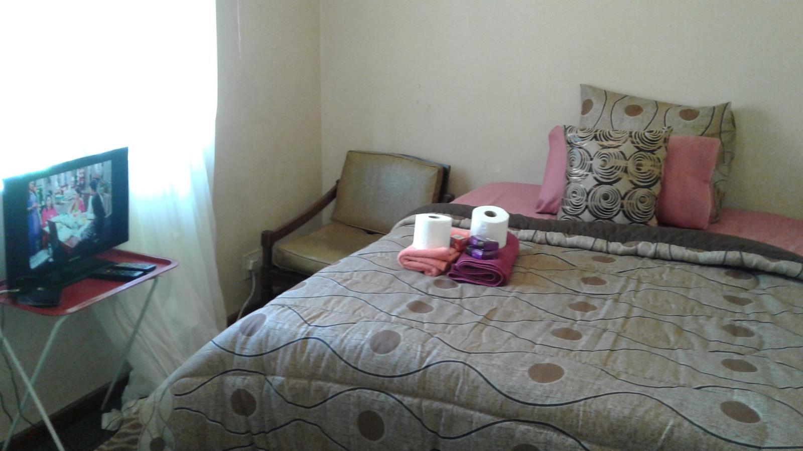 1 Bedroom Apartment in Zwartkop
