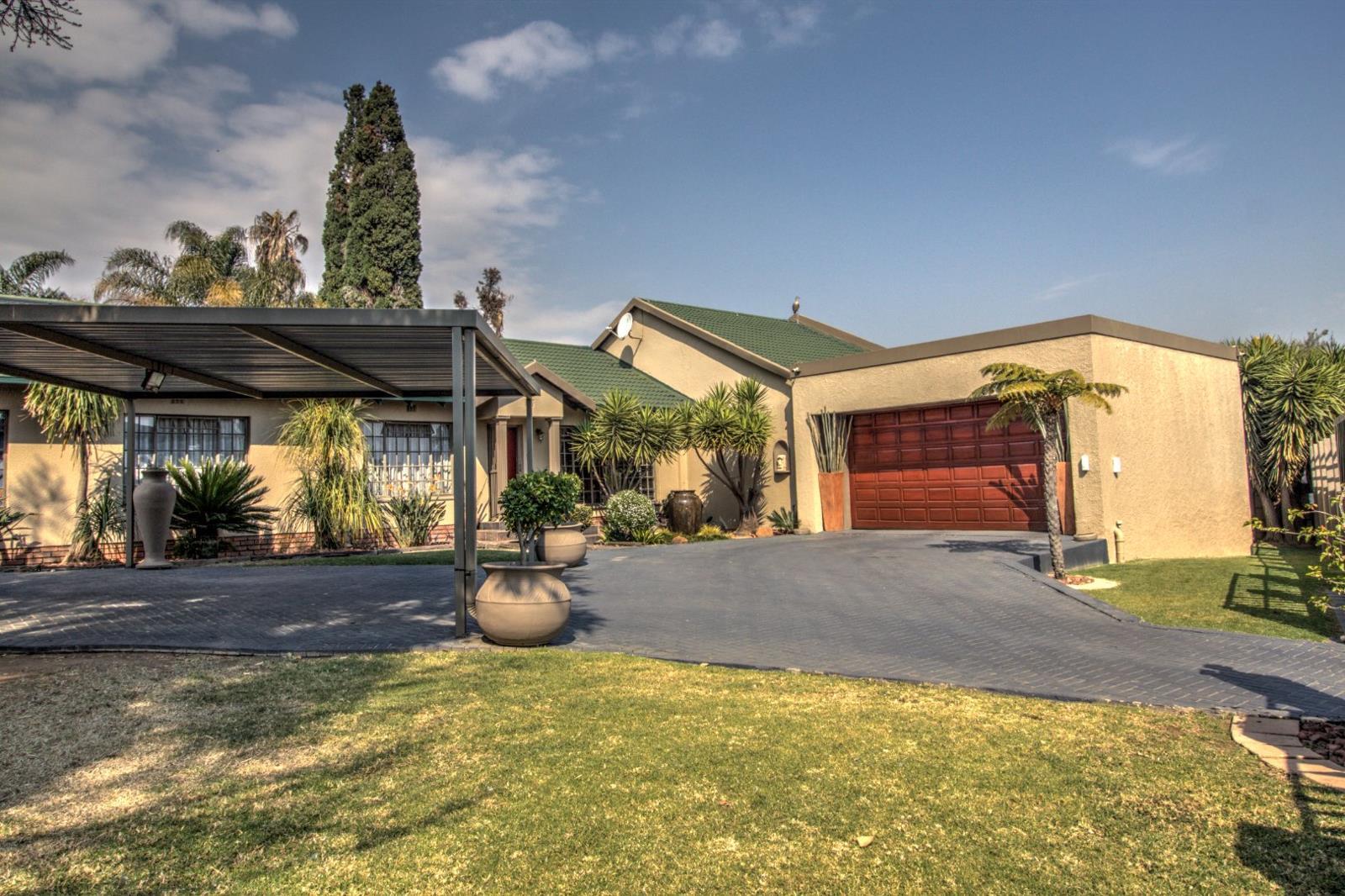 3 Bedroom House in Norkem Park