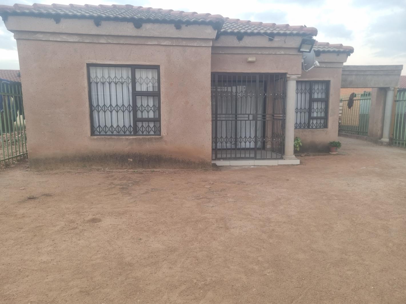 3 Bedroom House in Soshanguve XX