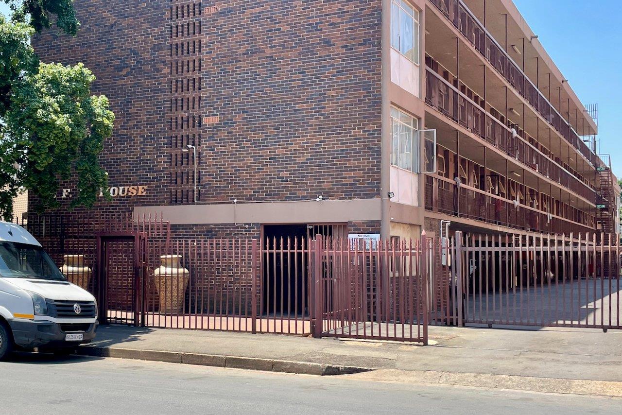 2 Bedroom Apartment in Kempton Park Central