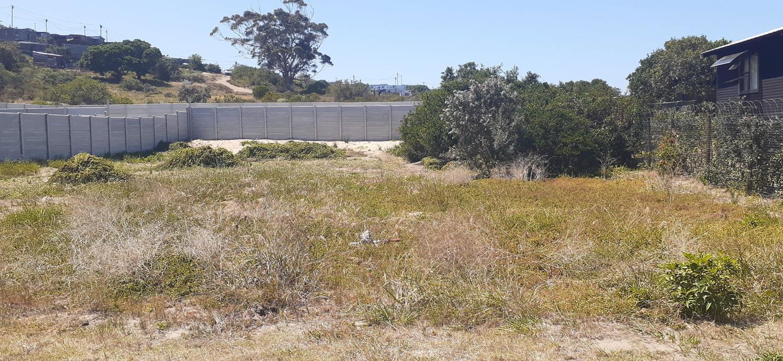 703 m² Land available in Zeegezicht