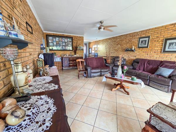 3 Bedroom Apartment in Rangeview
