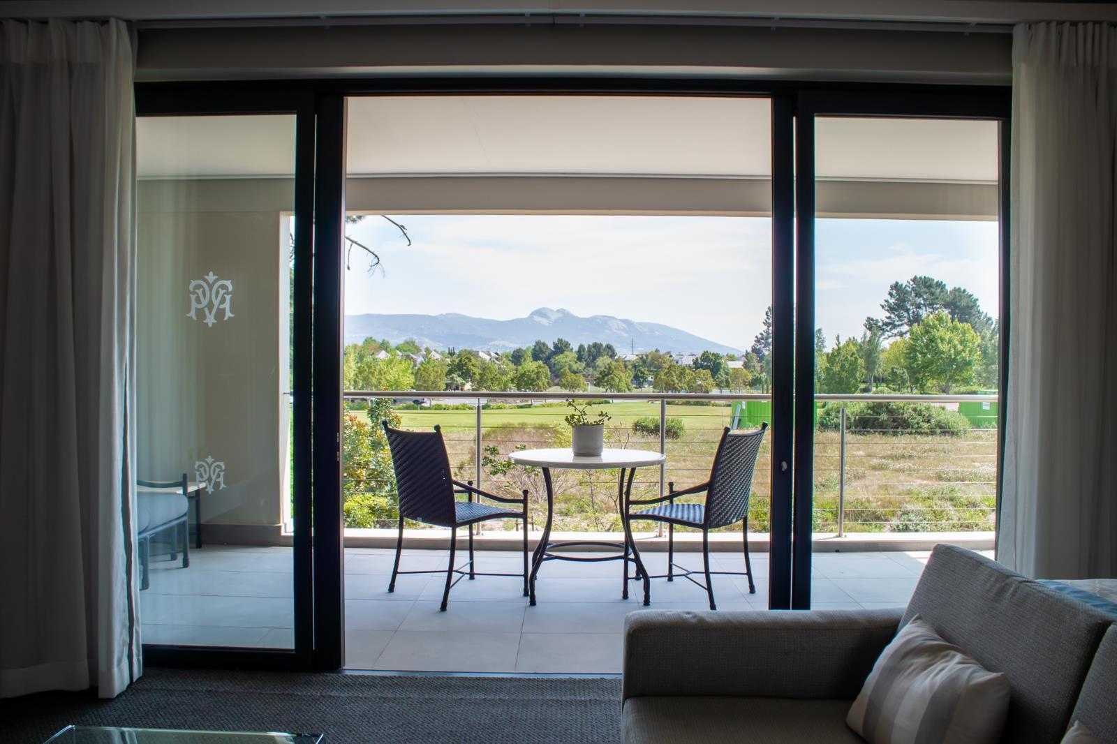 1 Bedroom Apartment in Pearl Valley Golf & Country Estate