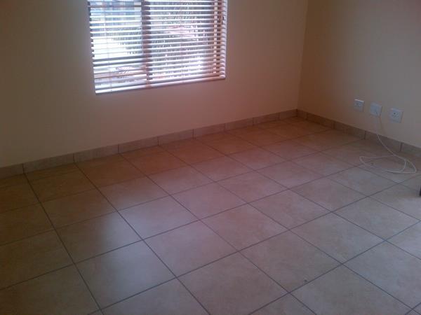 1 Bedroom Apartment in Glen Erasmia