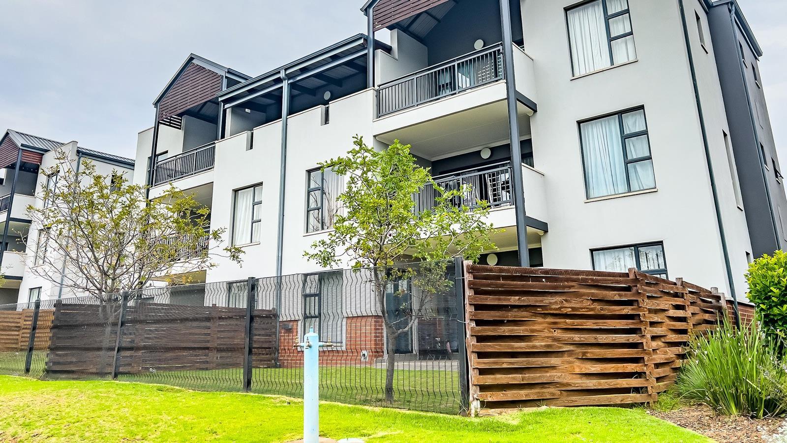 3 Bedroom Apartment in Carlswald Estate