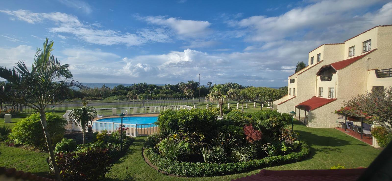 2 Bedroom Townhouse in Uvongo Beach