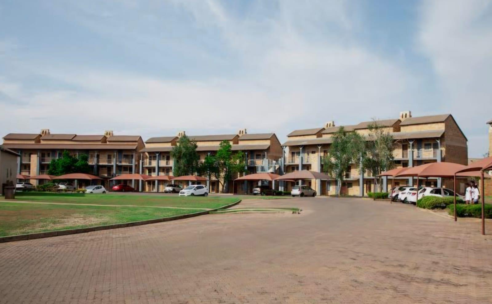 0.5 Bedroom House in Karenpark