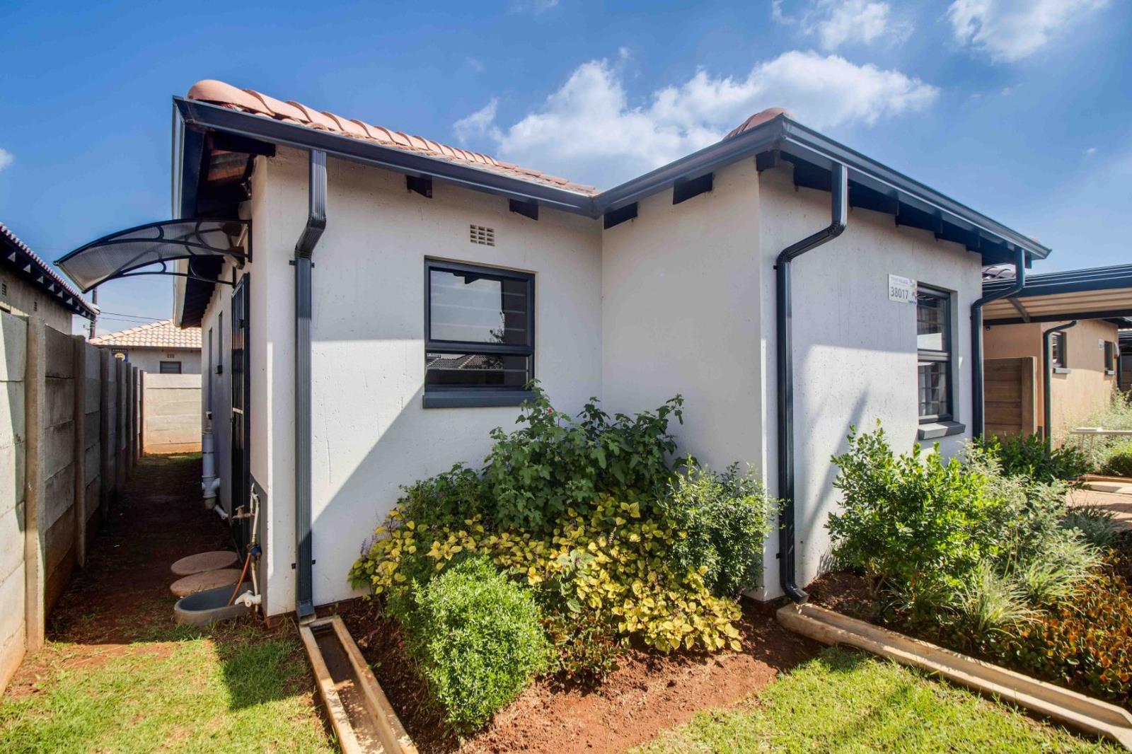 3 Bedroom House in Protea Glen