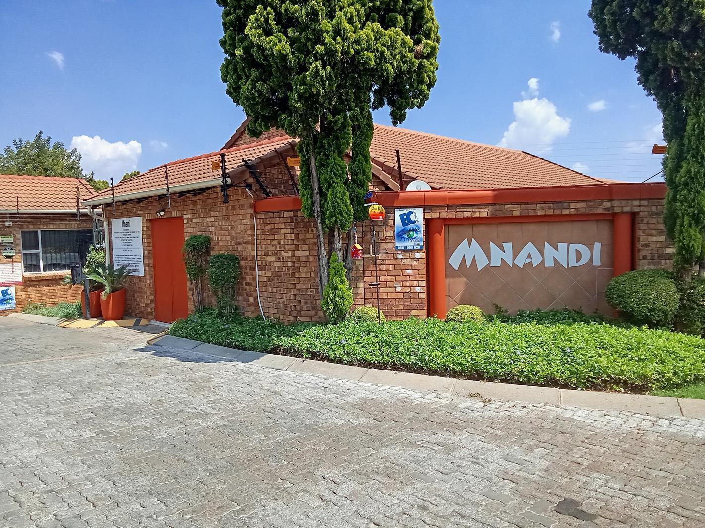 2 Bedroom Townhouse in Allens Nek